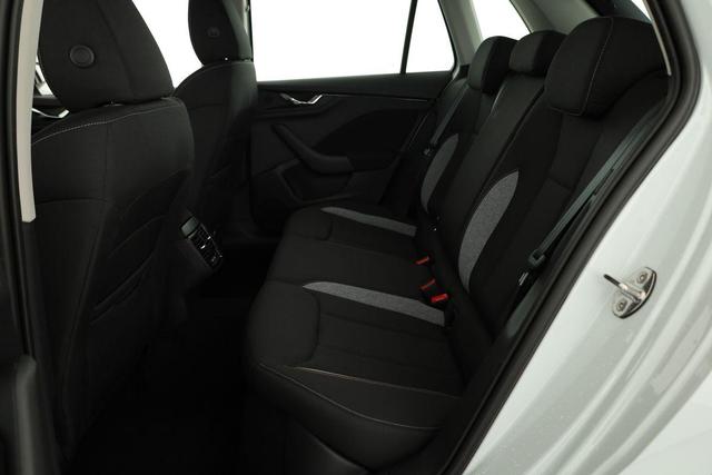 Skoda Kamiq Selection 1.5 TSI Selection, AHK, LED, Kamera, Winter, Ladeboden, 16-Zoll, 4 J.-Garantie 