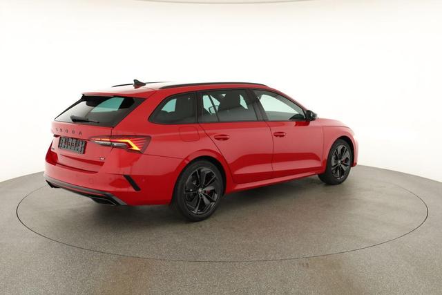 Skoda Octavia Combi 2.0 TSI 195 kW RS DSG, AHK, Navi, Matrix, Canton, Side, Winter, 5 J.-Garantie 