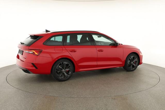 Skoda Octavia Combi 2.0 TSI 195 kW RS DSG, AHK, Navi, Matrix, Canton, Side, Winter, 5 J.-Garantie 
