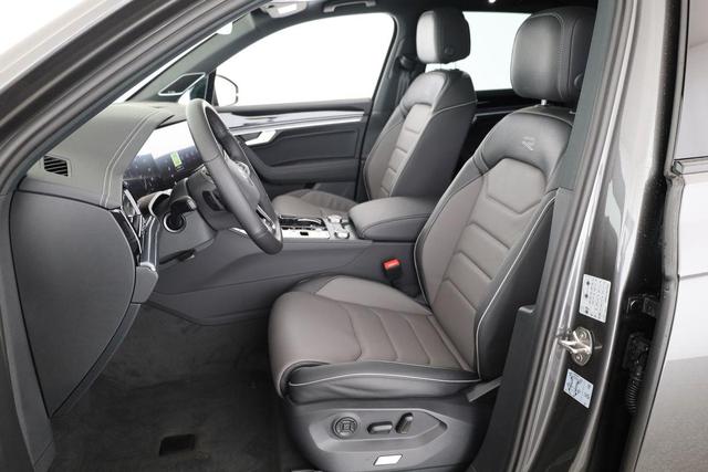 Volkswagen Touareg 3.0 TDI 210 kW 4Motion R-Line Final Edition V6 Black Edition, HuD, Luft, Standheizung, Pano, Dynaudio, Leder, AHK, Navi, Side, Winter, 5 J.-Garantie 