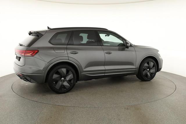 Volkswagen Touareg 3.0 TDI 210 kW 4Motion R-Line Final Edition V6 Black Edition, HuD, Luft, Standheizung, Pano, Dynaudio, Leder, AHK, Navi, Side, Winter, 5 J.-Garantie 
