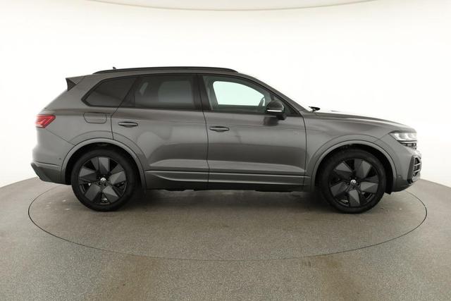 Volkswagen Touareg 3.0 TDI 210 kW 4Motion R-Line Final Edition V6 Black Edition, HuD, Luft, Standheizung, Pano, Dynaudio, Leder, AHK, Navi, Side, Winter, 5 J.-Garantie 