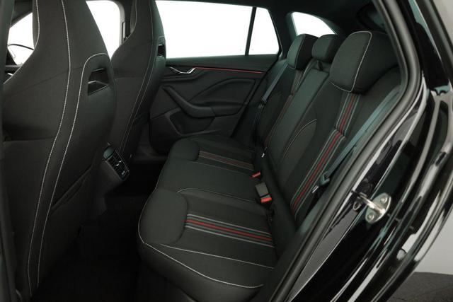 Skoda Scala Monte Carlo 1.5 TSI DSG Carlo, Pano, Matrix, Winter, Kamera, 18-Zoll, Winter 