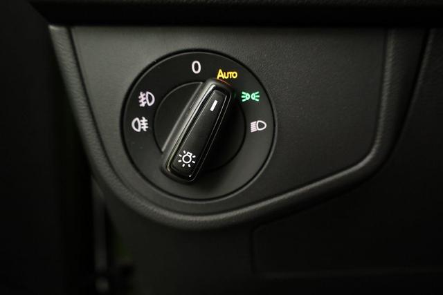 Volkswagen Taigo R-Line 1.5 TSI DSG R-Line, Navi, AHK, Matrix, Kamera, ACC, Winter, 4 J.-Garantie 