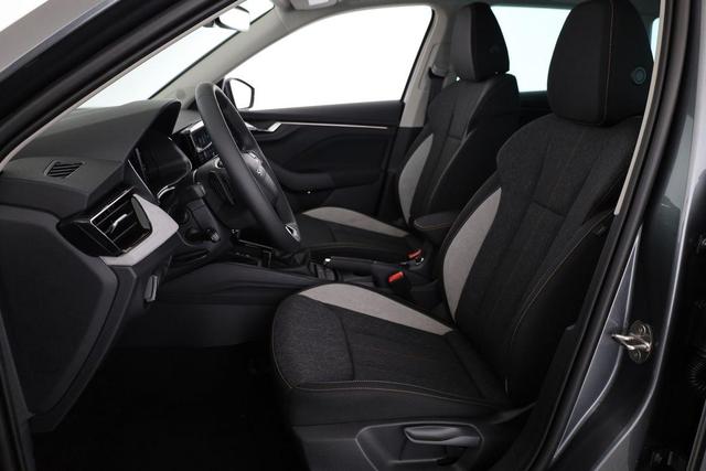 Skoda Kamiq Selection 1.0 TSI DSG Selection, LED, Kamera, ACC, Side, Winter 