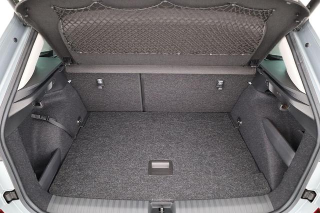 Skoda Kamiq Selection 1.0 TSI DSG Selection, LED, Kamera, ACC, Side, Winter 