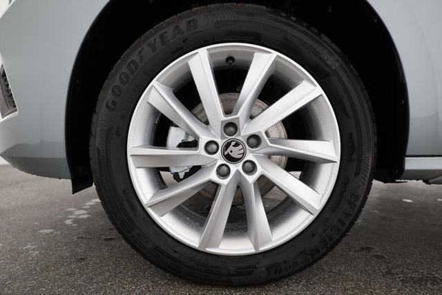 Skoda Kamiq Selection 1.0 TSI DSG Selection, LED, Kamera, ACC, Side, Winter 