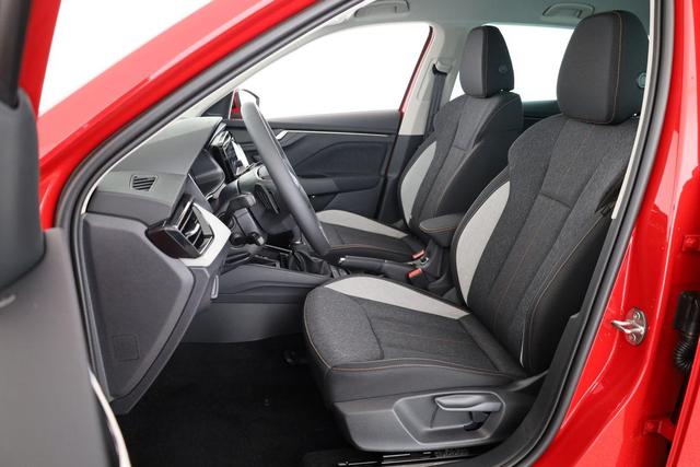 Skoda Kamiq Selection 1.0 TSI DSG Selection, LED, Kamera, ACC, Side, Winter 