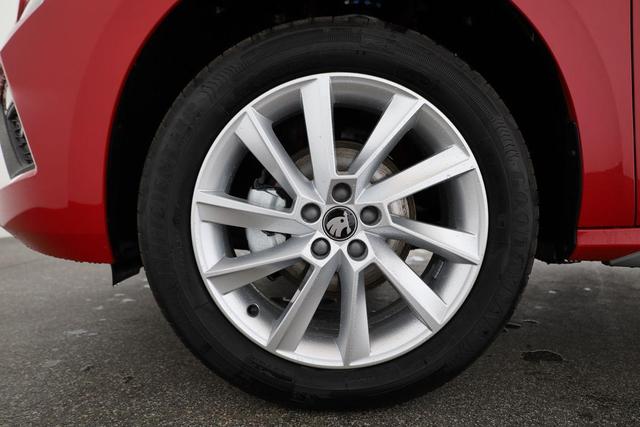 Skoda Kamiq Selection 1.0 TSI DSG Selection, LED, Kamera, ACC, Side, Winter 