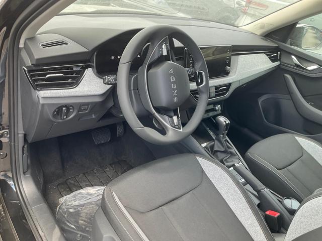 Skoda Kamiq - Selection 1.5 TSI DSG Selection, AHK, LED, Kamera, Ladeboden, Winter, 16-Zoll