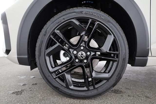 Volkswagen Taigo R-Line 1.5 TSI DSG R-LINE, AHK, Navi, IQ.Light, Kamera, ACC, Winter 