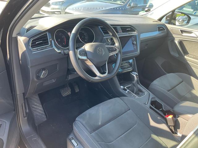Volkswagen Tiguan - LIFE 1.5 TSI DSG Life, AHK, LED, Navi, EasyOpen, el.Klappe