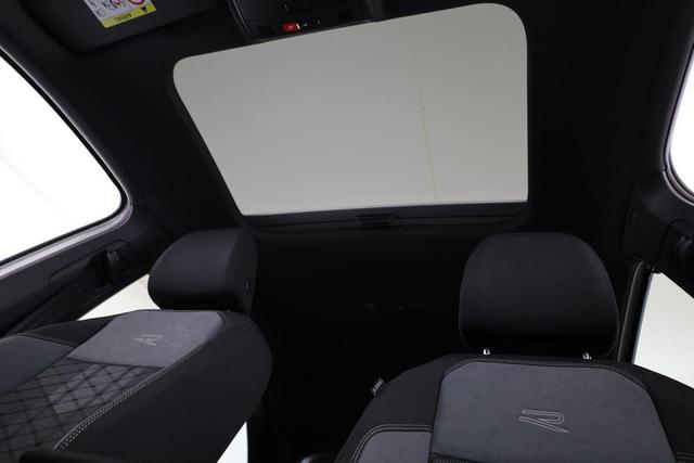 Volkswagen Taigo R-Line 1.5 TSI DSG R-Line, Pano. Navi, AHK, Matrix, Kamera, ACC, Winter, 4 J.-Garantie 