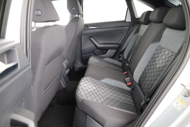 Volkswagen Taigo R-Line 1.5 TSI DSG R-Line, Pano. Navi, AHK, Matrix, Kamera, ACC, Winter, 4 J.-Garantie 