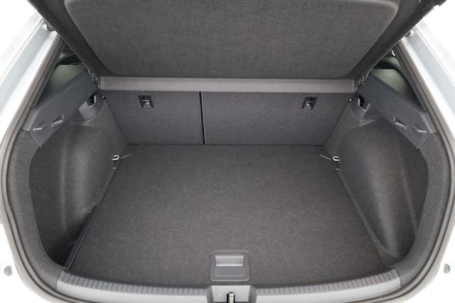 Volkswagen Taigo R-Line 1.5 TSI DSG R-Line, Pano. Navi, AHK, Matrix, Kamera, ACC, Winter, 4 J.-Garantie 