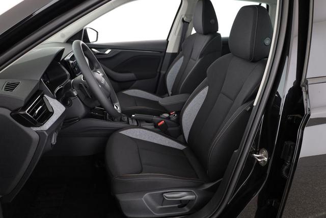 Skoda Kamiq Selection 1.5 TSI DSG Selection, AHK, LED, Kamera, Ladeboden, Winter, 16-Zoll 