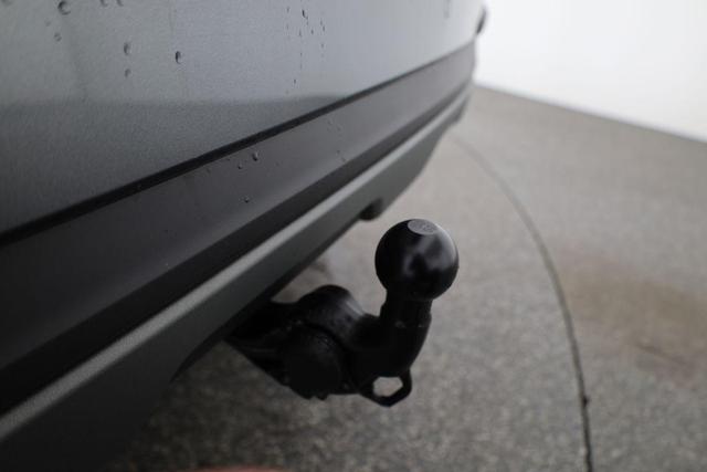 Skoda Kamiq Selection 1.5 TSI Selection, AHK, LED, Kamera, Ladeboden, Winter 