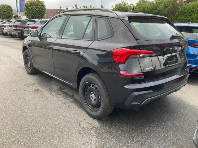 Skoda Kamiq Selection 1.5 TSI Selection, AHK, LED, Kamera, Ladeboden, Winter 