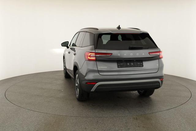 Skoda Kodiaq 1.5 TSI iV 150 kW Selection Selection, AHK, Navi, Kamera, Side, el. Klappe, Winter, sofort 