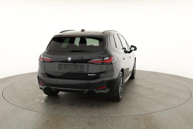 BMW 2er Active Tourer 223 i M Sport 223i Mild Hybrid Automatik, HarmanKardon, LED, HUD, Pano, Leder, 1. Hand 