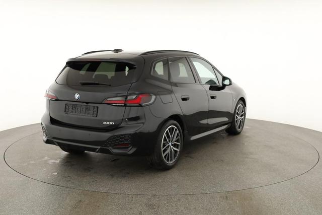 BMW 2er Active Tourer 223 i M Sport 223i Mild Hybrid Automatik, HarmanKardon, LED, HUD, Pano, Leder, 1. Hand 