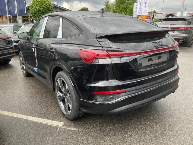 Audi Q4 e-tron 45 basis quattro S-LINE quattro, AHK, Navi, Matrix, Komfort, Side, Kamera, el. Klappe, Winter. 20-Zoll 