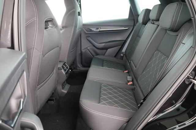 Skoda Karoq Sportline 1.5 TSI DSG Sportline, Pano, AHK, Navi, CANTON, Matrix, AreaView, Side, FS-beheizbar 