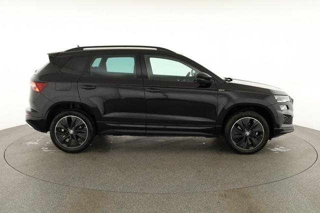 Skoda Karoq Sportline 1.5 TSI DSG Sportline, Pano, AHK, Navi, CANTON, Matrix, AreaView, Side, FS-beheizbar 
