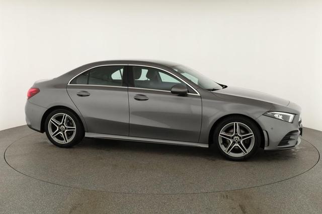 Mercedes-Benz A-Klasse A 200 (177.187) AMG-LINE, MBUX, Navi, LED, Kamera, Winter, 