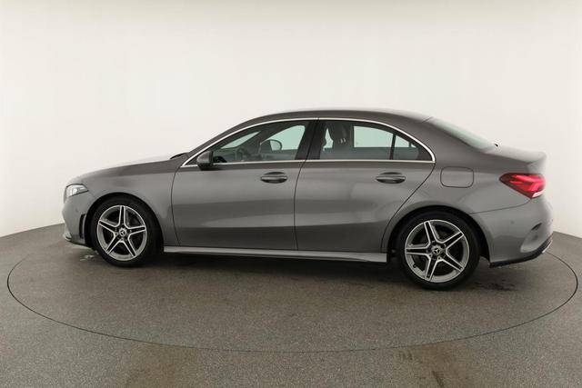 Mercedes-Benz A-Klasse A 200 (177.187) AMG-LINE, MBUX, Navi, LED, Kamera, Winter, 