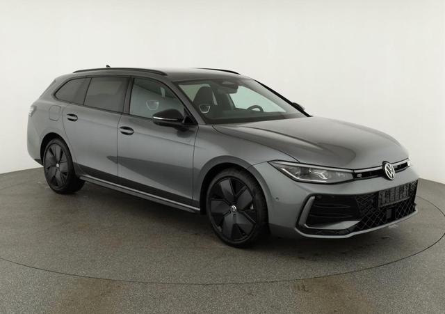 Volkswagen Passat Variant - 2.0 TSI 195 kW 4Motion R-Line DSG 4M Black, HUD, AHK, Navi, IQ.Light, AreaView, Winter, el. Klappe, sofort