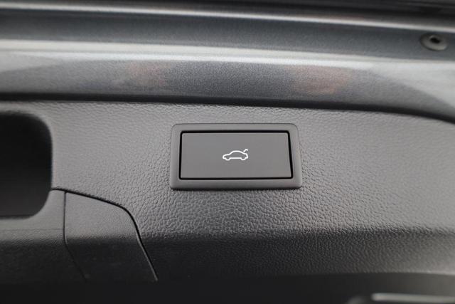 Volkswagen Passat Variant 2.0 TSI 195 kW 4Motion R-Line DSG 4M Black, HUD, AHK, Navi, IQ.Light, AreaView, Winter, el. Klappe, sofort 