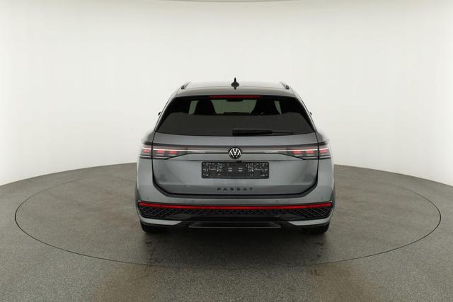 Volkswagen Passat Variant 2.0 TSI 195 kW 4Motion R-Line DSG 4M Black, HUD, AHK, Navi, IQ.Light, AreaView, Winter, el. Klappe, sofort 