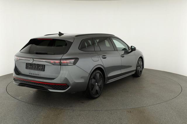 Volkswagen Passat Variant 2.0 TSI 195 kW 4Motion R-Line DSG 4M Black, HUD, AHK, Navi, IQ.Light, AreaView, Winter, el. Klappe, sofort 