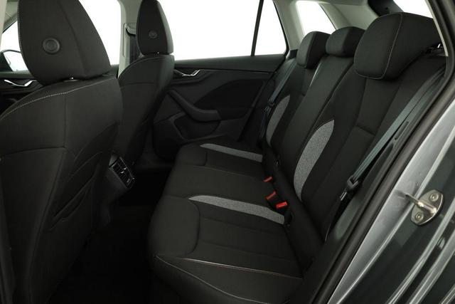 Skoda Kamiq Selection 1.5 TSI DSG Selection, AHK, LED, Kamera, Ladeboden, Winter, 16-Zoll 
