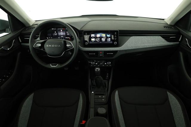 Skoda Kamiq Selection 1.5 TSI Selection, LED, Kamera, Ladeboden, Winter 