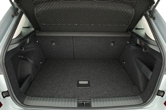 Skoda Kamiq Selection 1.5 TSI Selection, LED, Kamera, Ladeboden, Winter 