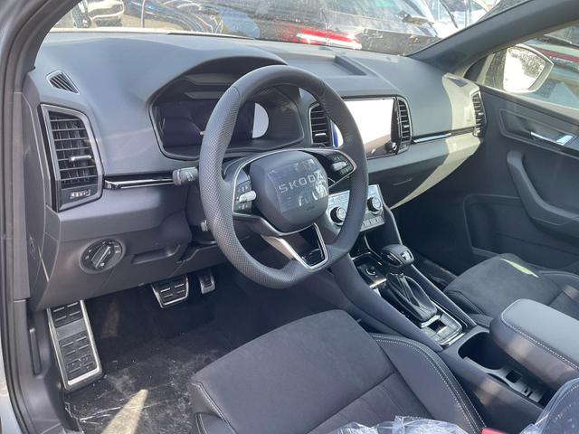 Skoda Karoq - Sportline 1.5 TSI DSG Sportline, AHK, Navi, Matrix, Side, el. Klappe, Winter, 5 J.-Garantie