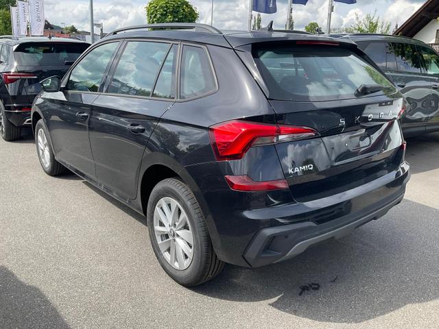 Skoda Kamiq Selection 1.5 TSI Selection, AHK, LED, Kamera, Ladeboden, Winter, 16-Zoll 