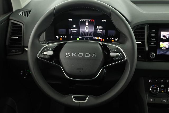 Skoda Karoq Selection 1.5 TSI DSG Selection, AHK, LED, Kamera, Winter, Ladeboden, 4 J.-Garantie 