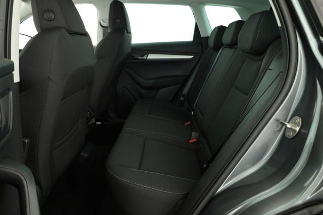 Skoda Karoq Selection 1.5 TSI DSG Selection, AHK, LED, Kamera, Winter, Ladeboden, 4 J.-Garantie 