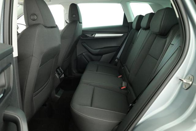 Skoda Karoq Selection 1.5 TSI DSG Selection, AHK, LED, Kamera, Winter, el. Klappe, Ladeboden, 4 J.-Garantie 