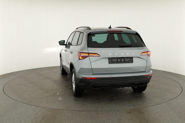 Skoda Karoq Selection 1.5 TSI DSG Selection, AHK, LED, Kamera, Winter, el. Klappe, Ladeboden, 4 J.-Garantie 