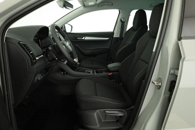 Skoda Karoq Selection 1.5 TSI DSG Selection, AHK, Navi, LED, Kamera, Winter, el. Klappe, Ladeboden, 4 J.-Garantie 