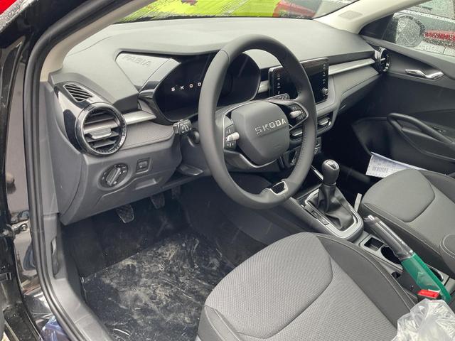 Skoda Fabia - Selection 1.0 TSI 130 Jahre, LED, Kamera, Winter, Sunset, 15-Zoll