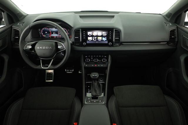 Skoda Karoq Sportline 1.5 TSI DSG Sportline, AHK, Navi, Matrix, Side, el. Klappe, Winter, 5 J.-Garantie 