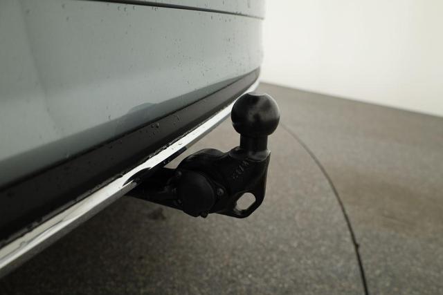 Skoda Karoq Sportline 1.5 TSI DSG Sportline, AHK, Navi, Matrix, Side, el. Klappe, Winter, 5 J.-Garantie 