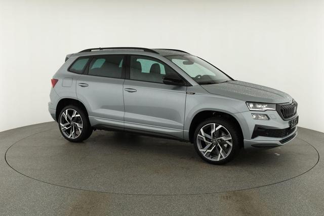 Skoda Karoq Sportline 1.5 TSI DSG Sportline, AHK, Navi, Matrix, Side, el. Klappe, Winter, 5 J.-Garantie 