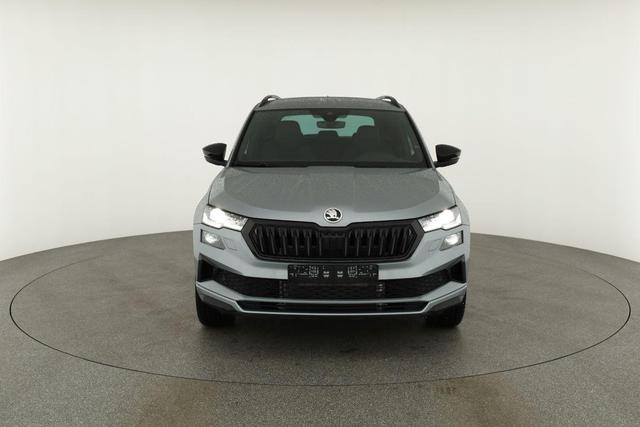 Skoda Karoq Sportline 1.5 TSI DSG Sportline, AHK, Navi, Matrix, Side, el. Klappe, Winter, 5 J.-Garantie 