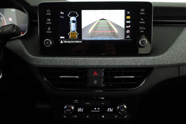 Skoda Kamiq Selection 1.5 TSI DSG Selection, AHK, LED, Kamera, Winter, Ladeboden, 16-Zoll, 4-J Garantie 